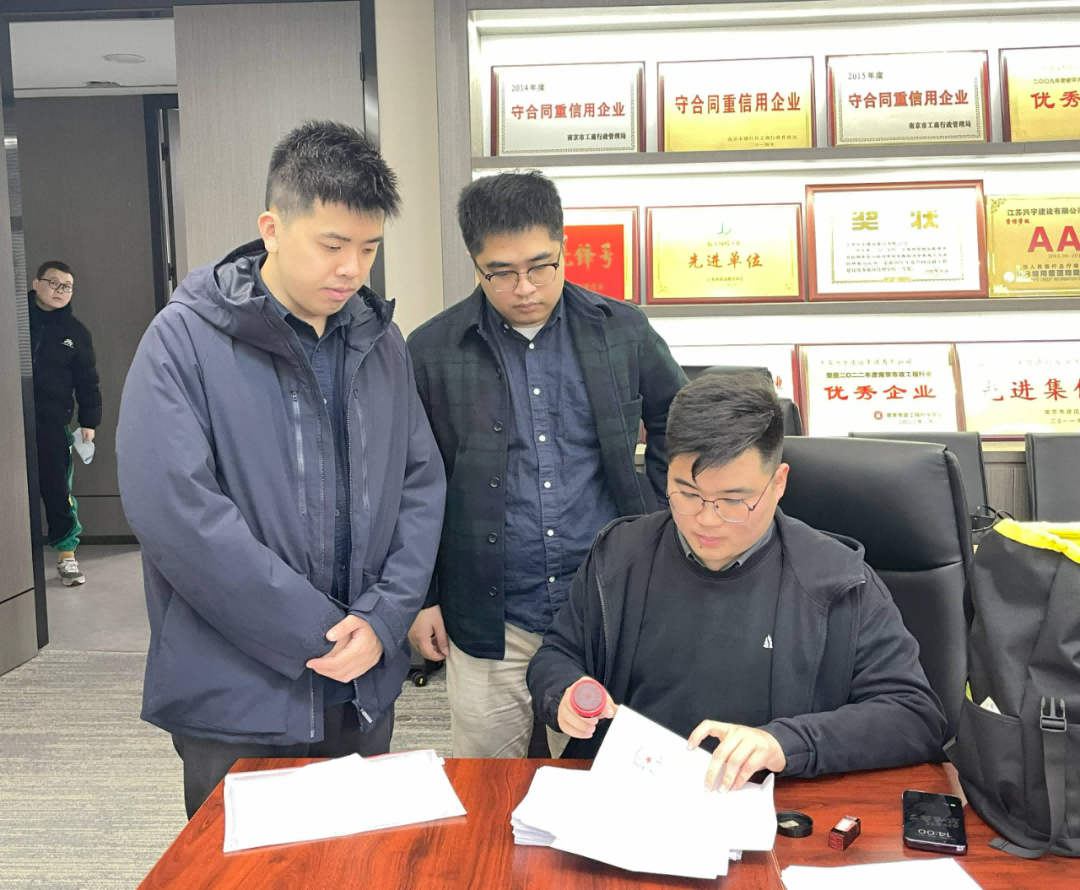 ý�屨�� | ��ǧ����ҵ������������ʱ�������ǲ�ȫ���ػ���С΢��ҵ��չ���ϲ�¥